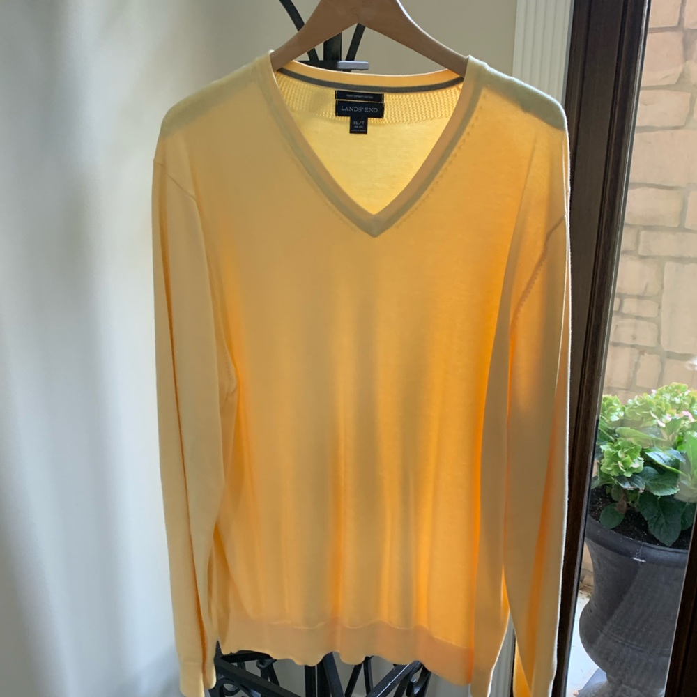 Land’s End V neck sweater. Never worn.